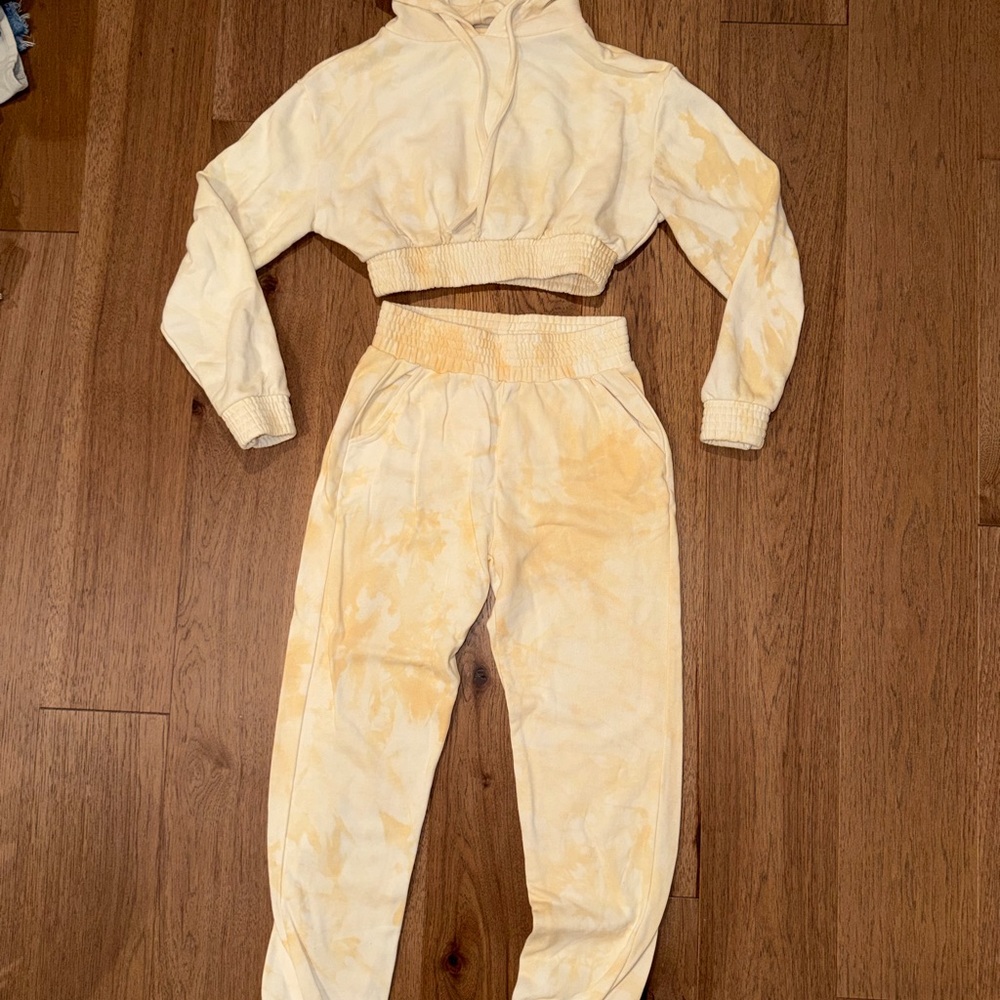 Adika yellow and white Tie-Dye Sweat Set